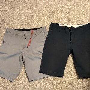 Volcom Men's Gray and Blue Flat Front Shorts